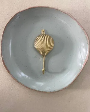 Brass Scalloped Shell Wall Hook