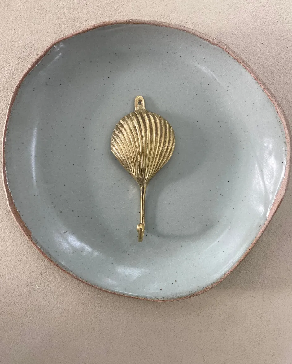 Brass Scalloped Shell Wall Hook