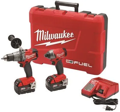 Milwaukee M18 Fuel 1/2 In. Hammer Drill And 1/4 In. Impact Driver Kit